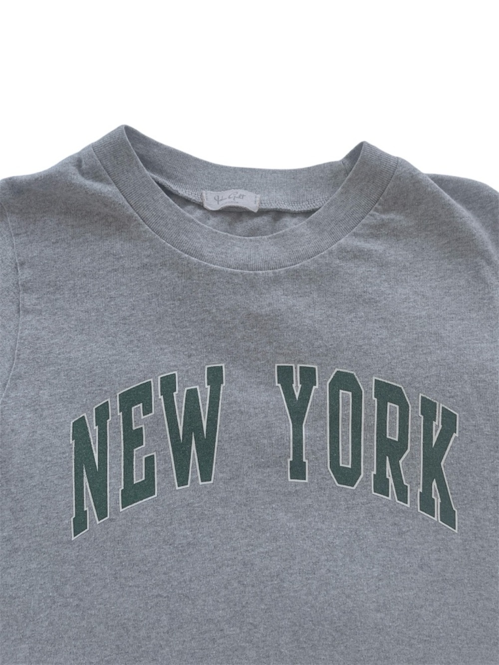 Brandy Melville Gray New York Graphic Tee - Picture 3 of 4